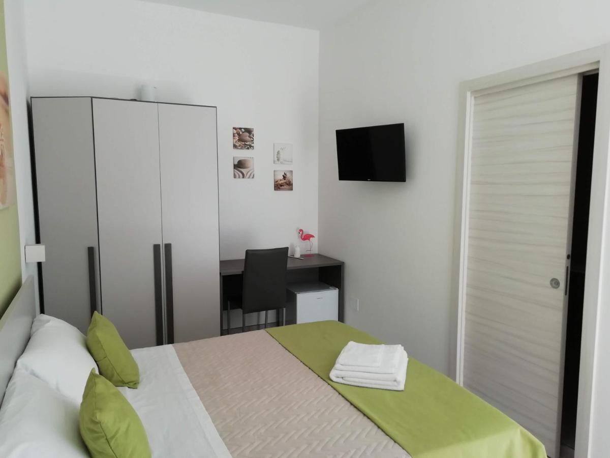 Flamingo Rooms Маргерита ди Савоя Екстериор снимка