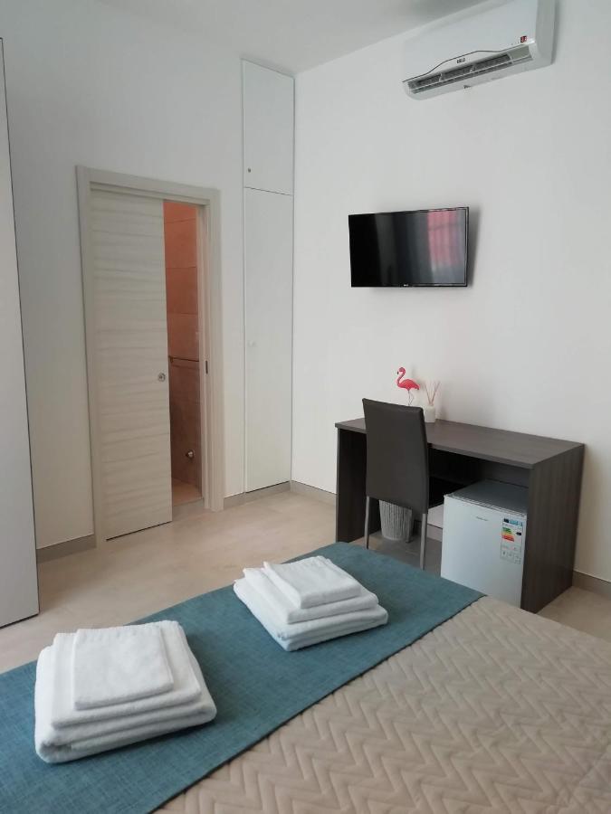 Flamingo Rooms Маргерита ди Савоя Екстериор снимка